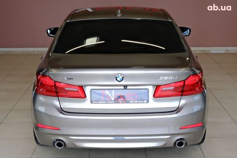 BMW 5 серия 2017 бежевый - фото 6