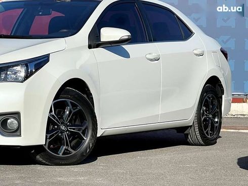 Toyota Corolla 2013 - фото 10