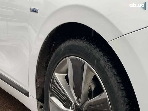 Hyundai Ioniq 2016 - фото 12