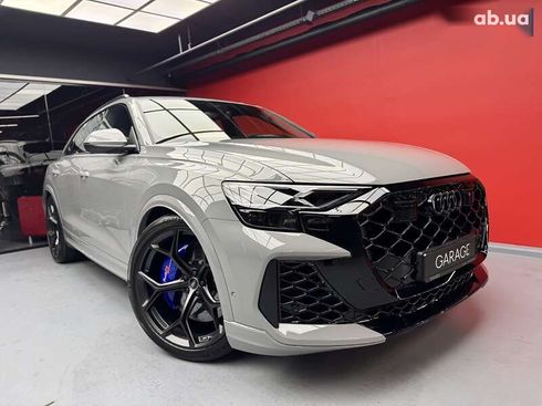 Audi RS Q8 2025 - фото 11