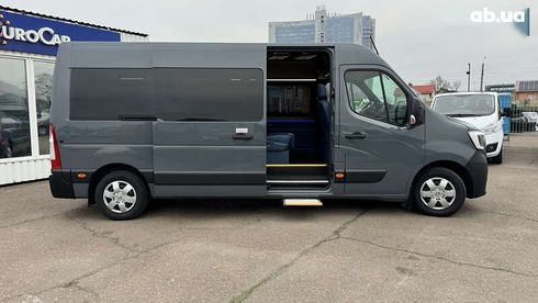 Renault Master 2024 - фото 8