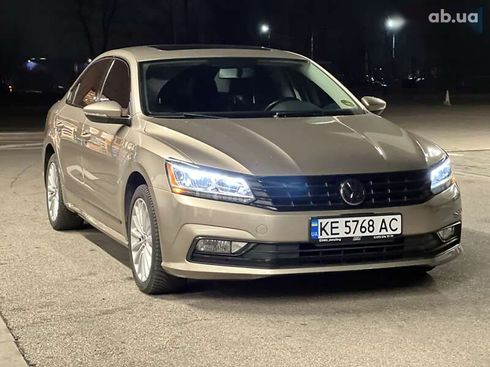 Volkswagen Passat 2015 - фото 14