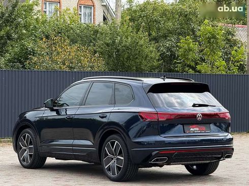 Volkswagen Touareg 2023 - фото 6