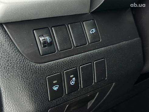 Toyota Highlander 2016 серый - фото 15