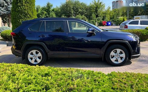 Toyota RAV4 2019 - фото 8