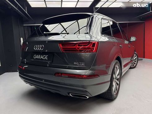 Audi Q7 2019 - фото 14