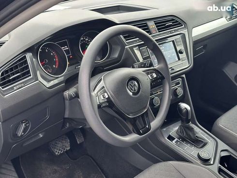 Volkswagen Tiguan 2018 - фото 19