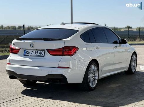 BMW 5 серия 2014 - фото 9