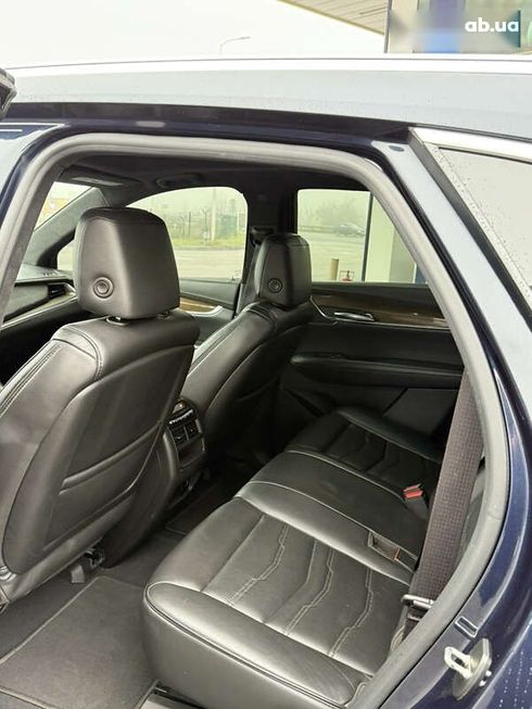 Cadillac XT5 2017 - фото 17
