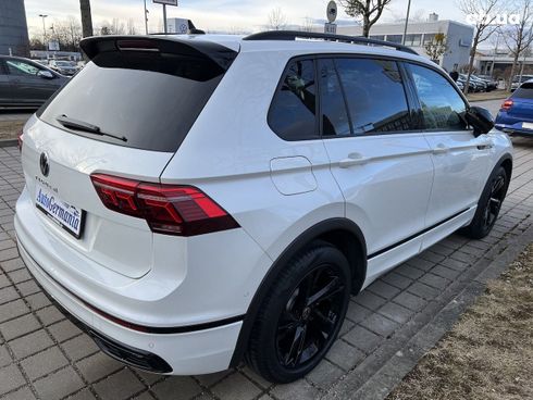 Volkswagen Tiguan 2022 - фото 23