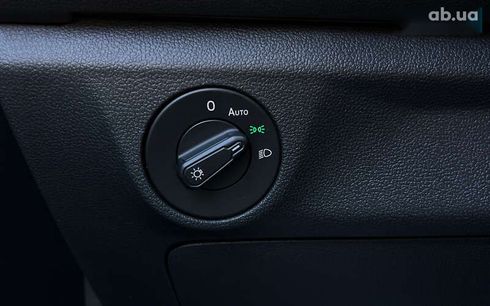 Volkswagen Jetta 2019 - фото 12