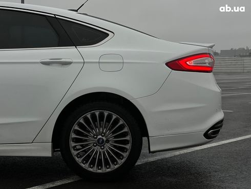 Ford Fusion 2015 белый - фото 13