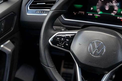 Volkswagen Tiguan 2022 - фото 17