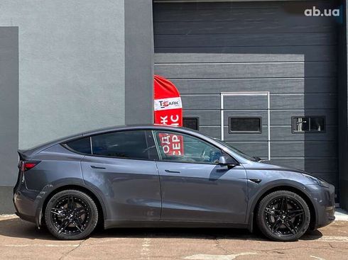 Tesla Model Y 2020 - фото 11