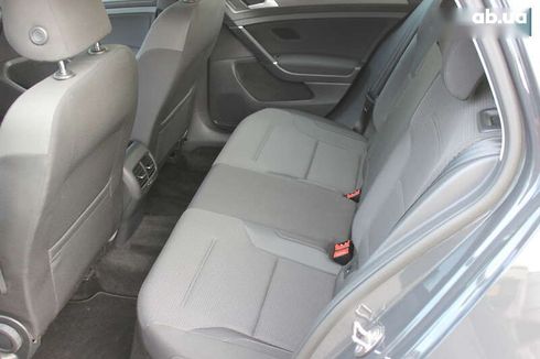 Volkswagen e-Golf 2020 - фото 28