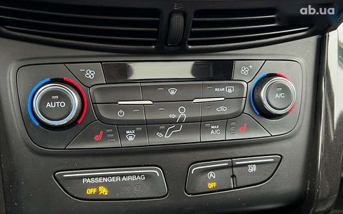 Ford Escape 2016 - фото 18