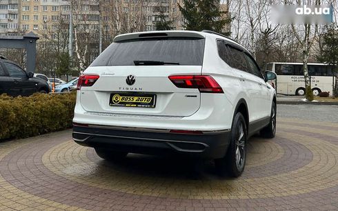 Volkswagen Tiguan 2022 - фото 7