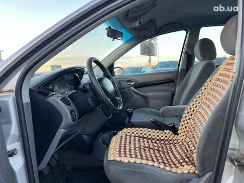 Ford Focus 2001 серый - фото 34