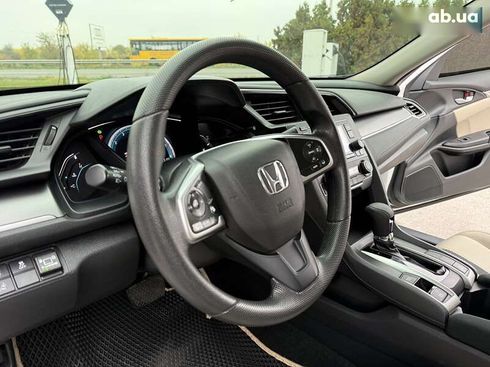 Honda Civic 2017 - фото 18