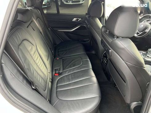BMW X5 2019 - фото 30