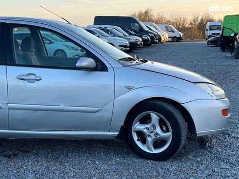 Ford Focus 2001 серый - фото 11