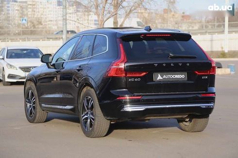 Volvo XC60 2022 - фото 6