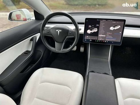 Tesla Model 3 2019 - фото 28