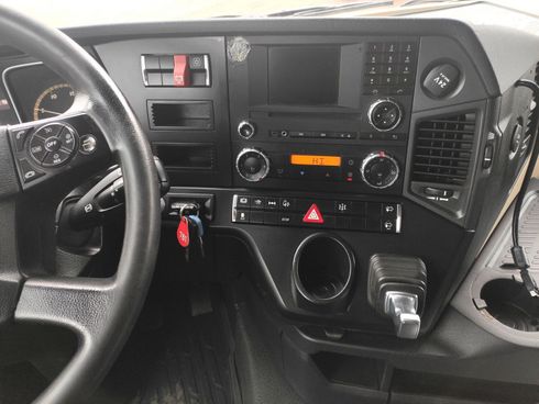 Mercedes-Benz Actros 2014 - фото 16