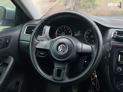 Volkswagen Jetta 2012 - фото 15