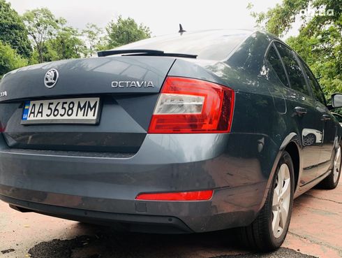 Skoda Octavia 2015 серый - фото 8