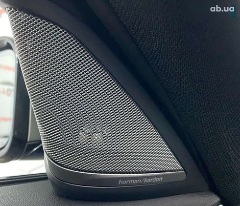 BMW 5 серия 2017 - фото 25