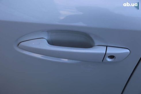 Lexus IS 2013 - фото 26