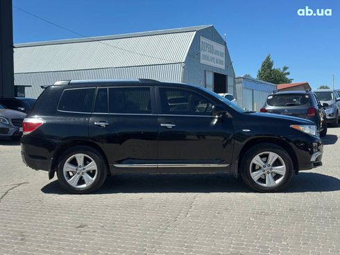 Toyota Highlander 2013 черный - фото 10