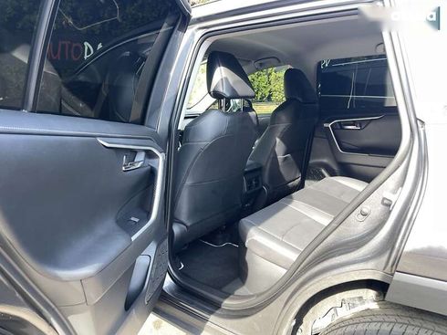 Toyota RAV4 2024 - фото 10