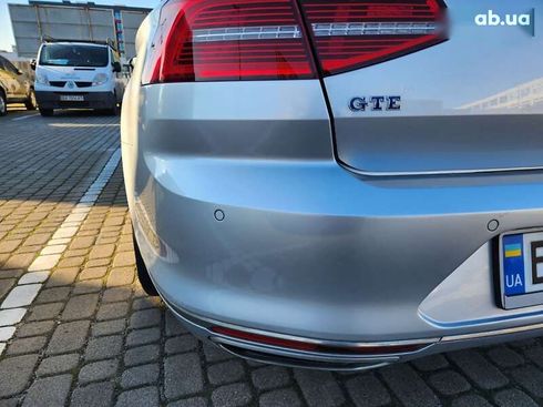 Volkswagen Passat 2016 - фото 22