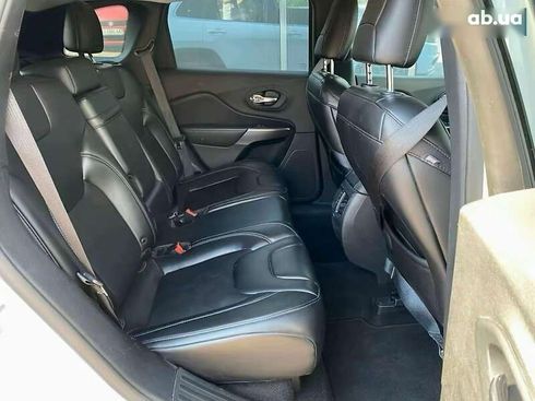 Jeep Cherokee 2018 - фото 21