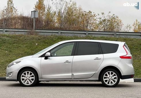 Renault Scenic 2010 - фото 4