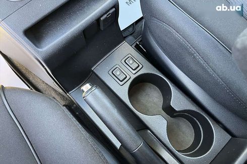 Mazda 5 2012 - фото 14