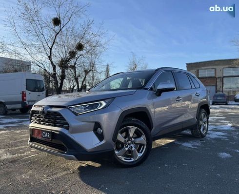 Toyota RAV4 2019 - фото 4