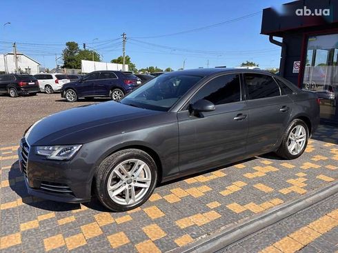 Audi A4 2017 - фото 12
