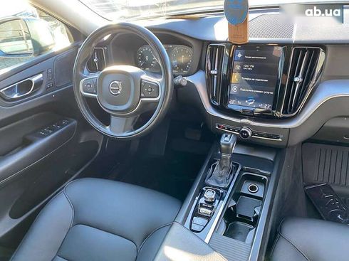 Volvo XC60 2019 - фото 10