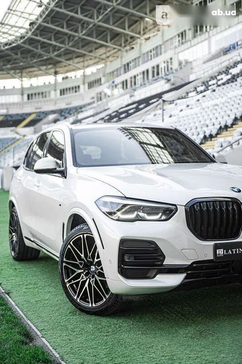 BMW X5 2021 - фото 3