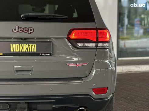 Jeep Grand Cherokee 2020 - фото 21
