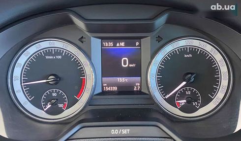 Skoda Octavia 2018 - фото 11