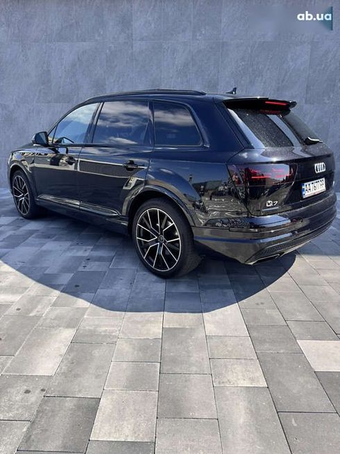 Audi Q7 2016 - фото 11