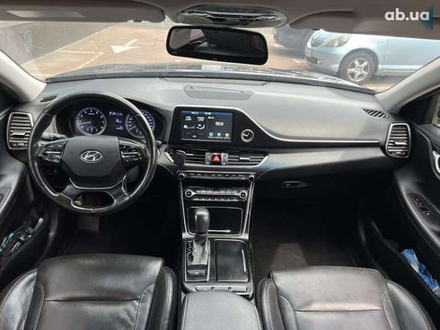 Hyundai Grandeur 2017 - фото 10