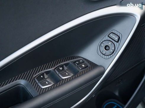 Hyundai Santa Fe 2015 - фото 19