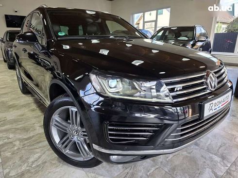 Volkswagen Touareg 2017 - фото 30