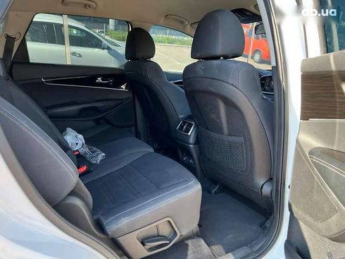 Kia Sorento 2019 - фото 21