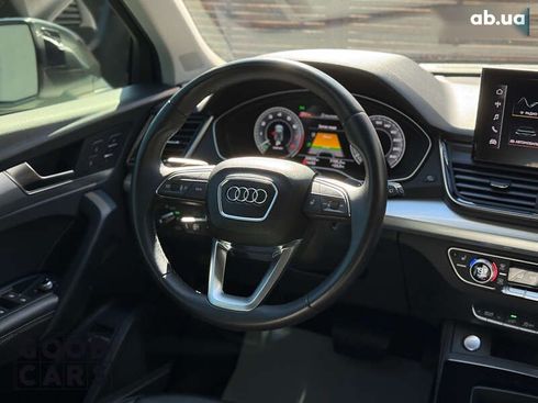 Audi Q5 2020 - фото 24